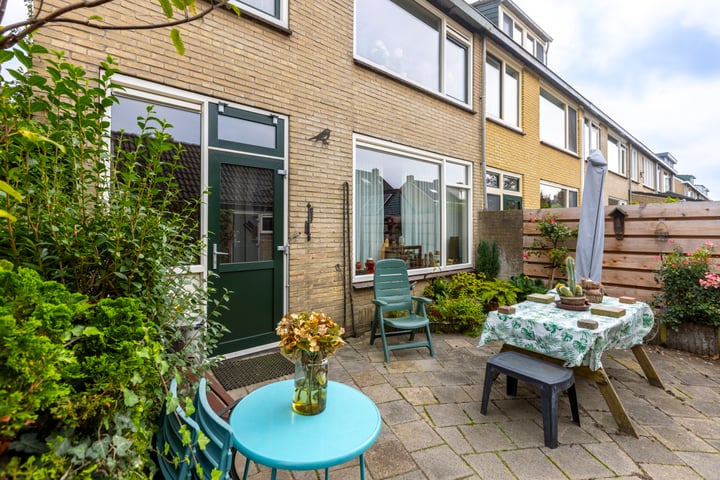 Bekijk foto 40 van Marijkestraat 47