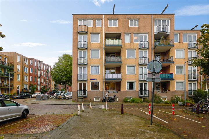 View photo 3 of Compagniestraat 12