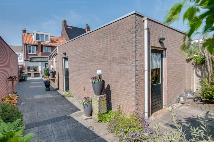 Bekijk foto 33 van Kerkstraat 6