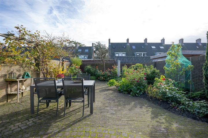 Bekijk foto 37 van Noortheystraat 26