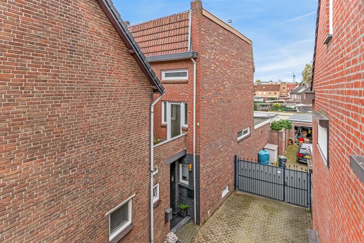 Bekijk foto 35 van Valderenstraat 73-A