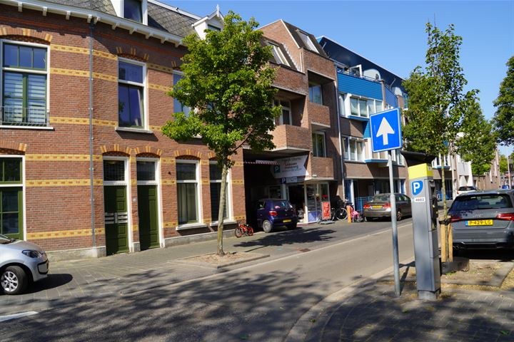 Bekijk foto 4 van Oude Stationsweg 22