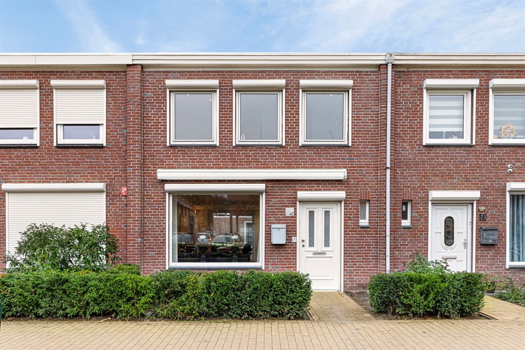 Huis Verkocht: Pater Van Den Elsenplein 42 5022 EG Tilburg [funda]