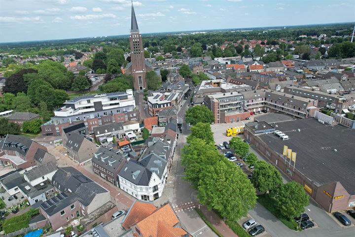 View photo 28 of Bontekoestraat 33