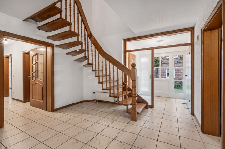 Foto 13 van Falkenstrasse 1