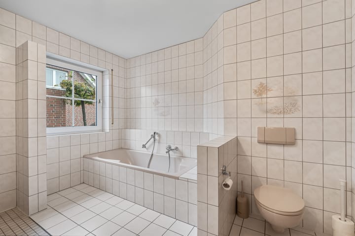 Foto 20 van Falkenstrasse 1