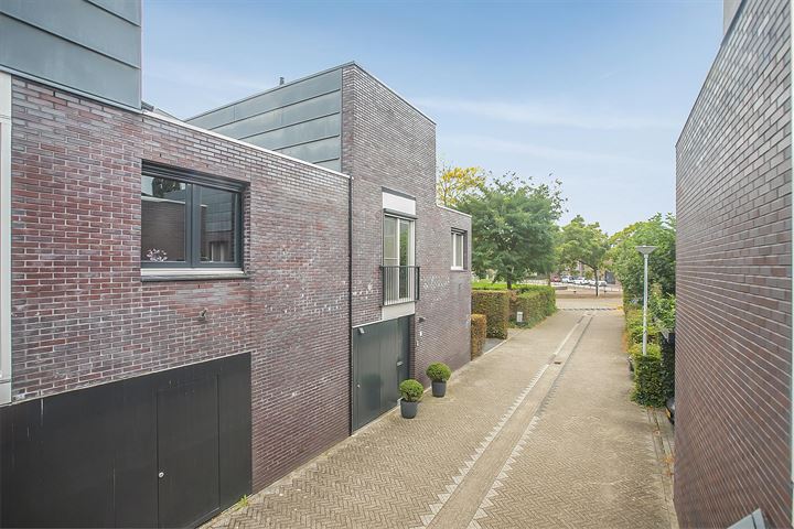 Bekijk foto 37 van Manillastraat 4