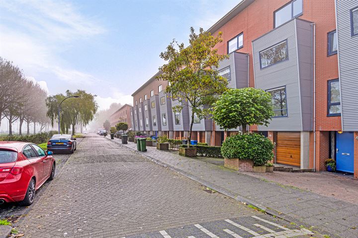 Bekijk foto 2 van Bussenmakerstraat 43