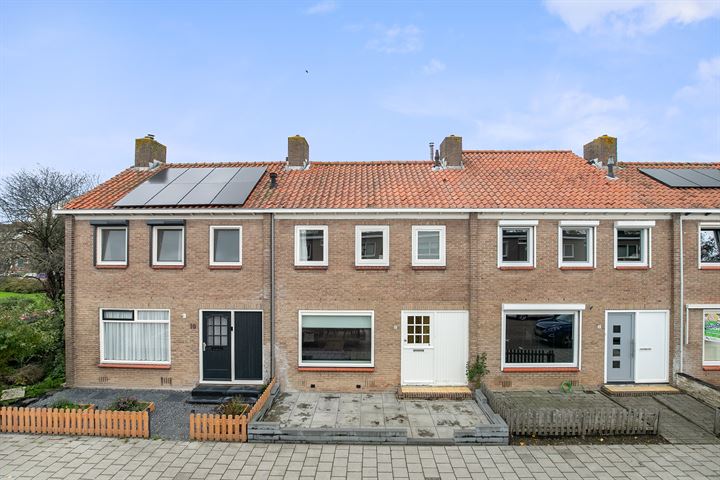 Bekijk foto 33 van Rijnstraat 8