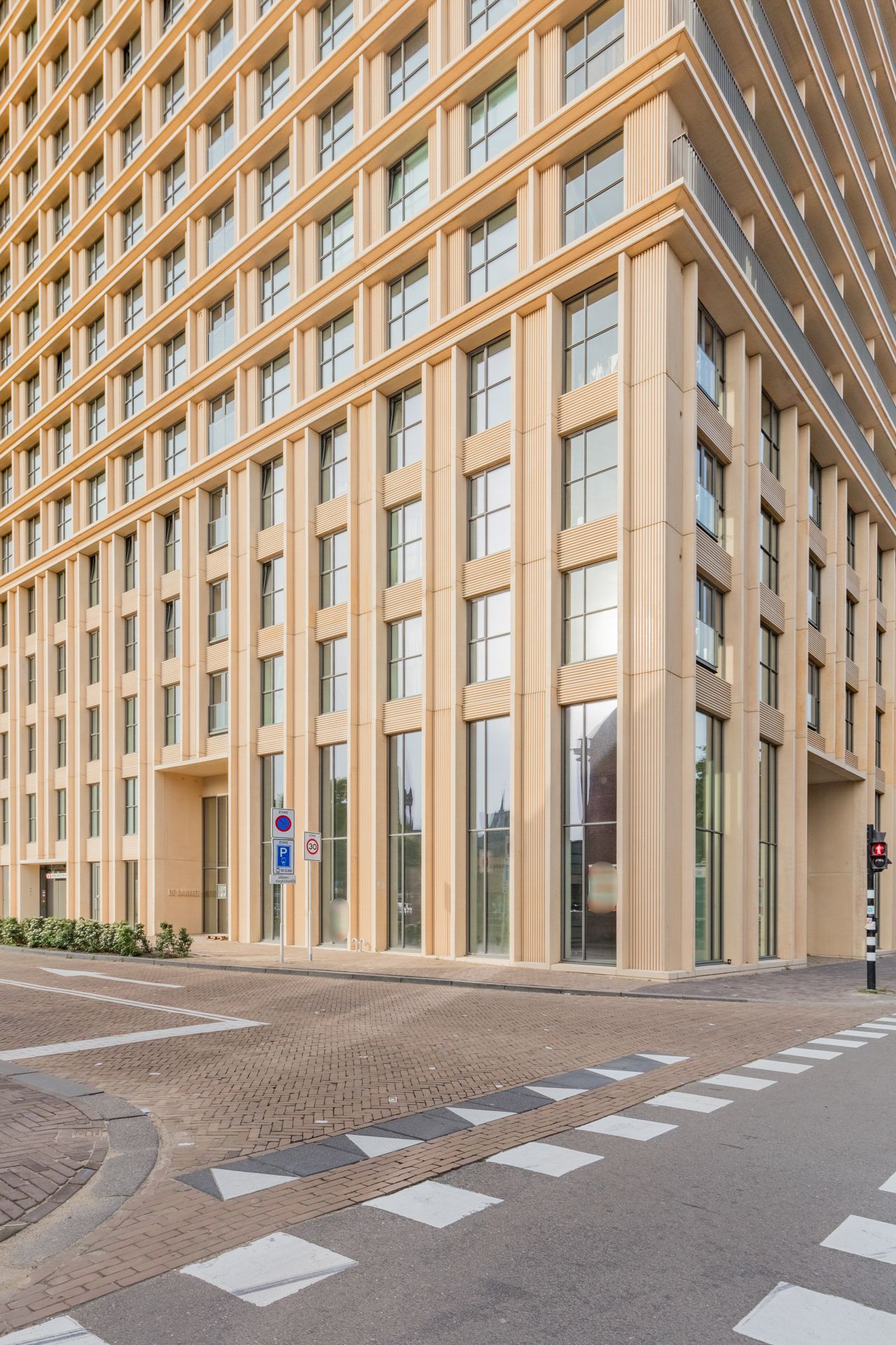 Photo 5 of De Bankier