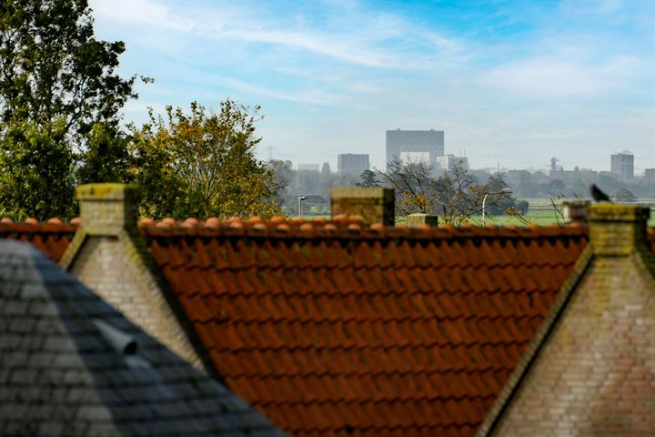 Bekijk foto 39 van Noordeinde 25