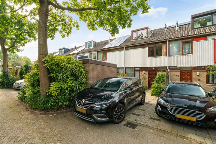 Bekijk foto 46 van Mahlerstraat 12