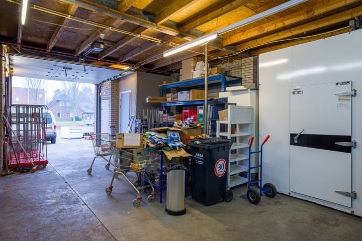 Photo 40 of Kanaal A NZ 109