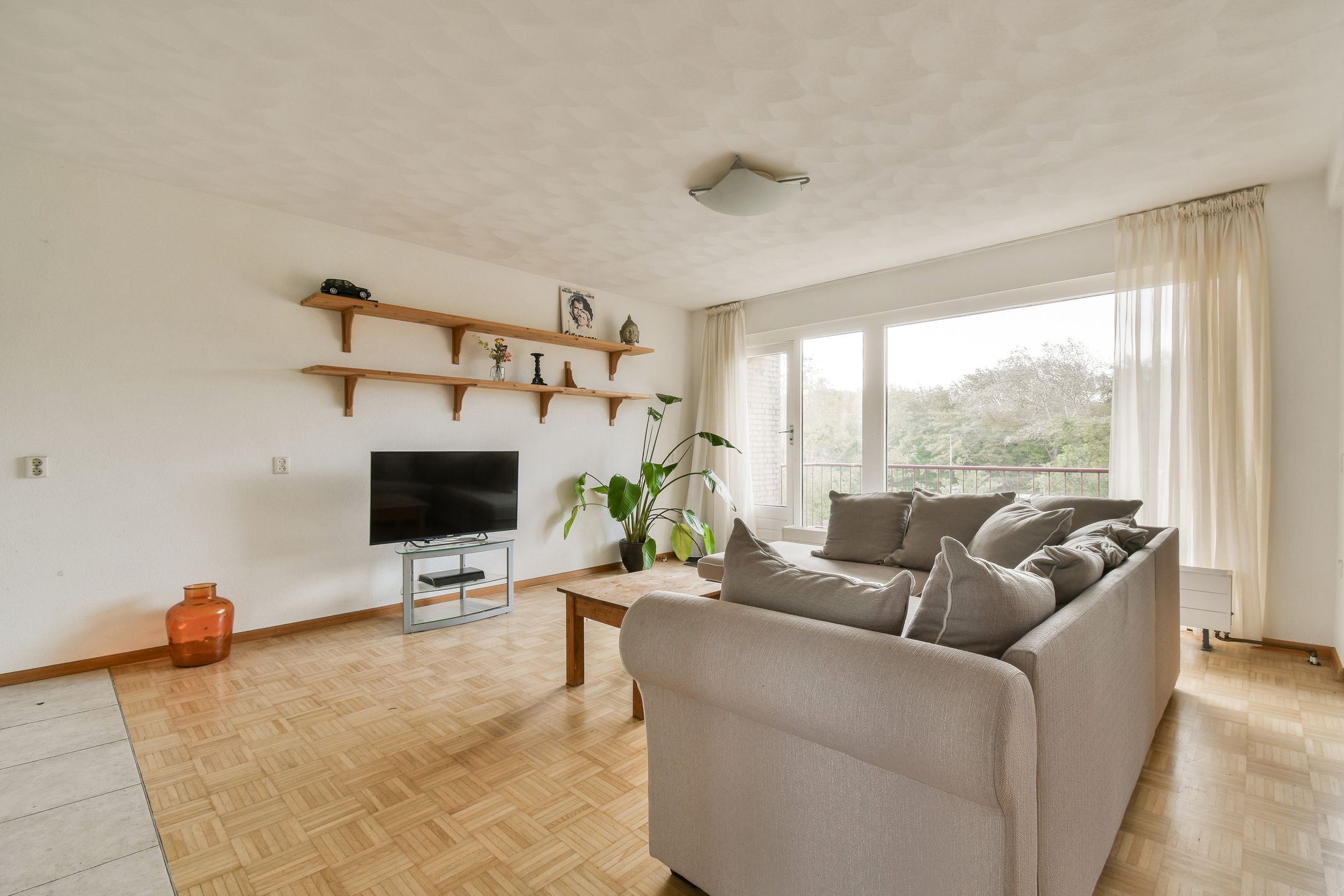 Foto 12 van Zeestraat 373