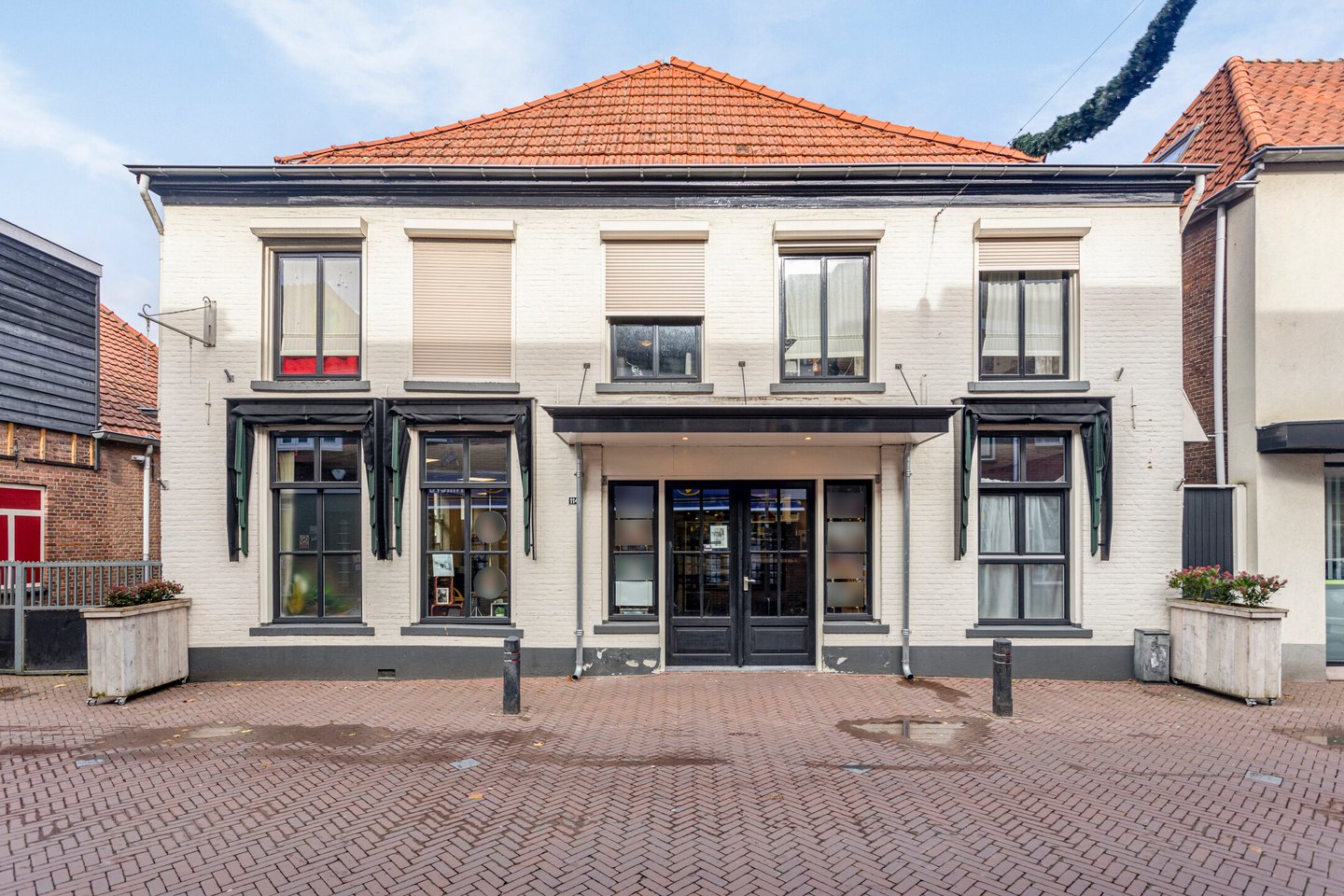 Bekijk foto 1 van Grotestraat 114