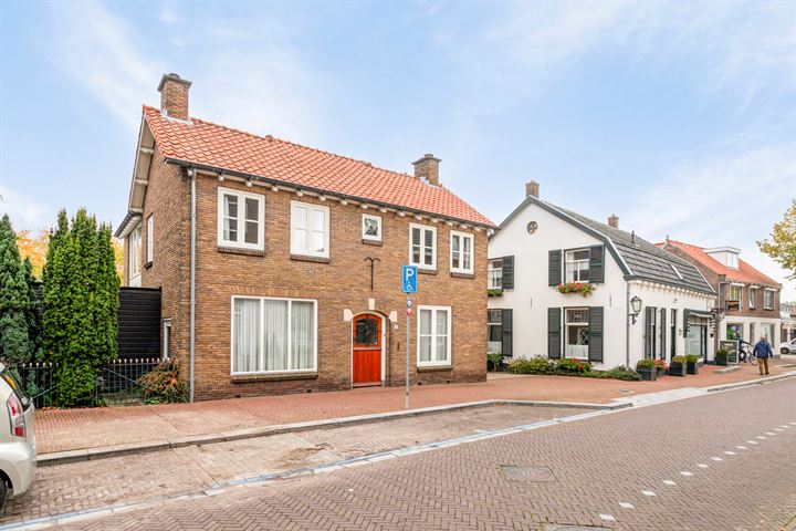 Bekijk foto 1 van Dorpsstraat 30