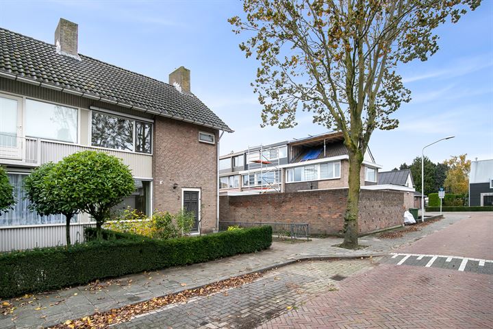 Bekijk foto 34 van Pastoor M. van Beekstraat 2