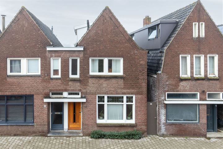 Bekijk foto 1 van Besoyensestraat 6-A