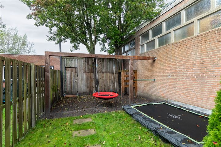 Bekijk foto 46 van Besoyensestraat 6-A