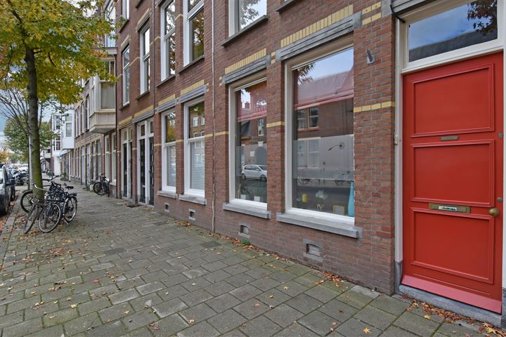 Bekijk foto 2 van Fahrenheitstraat 266