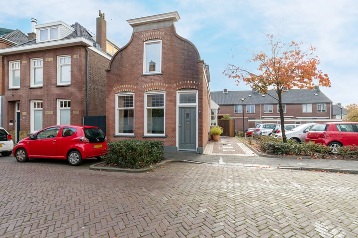 Bekijk foto 1 van Prins Hendrikstraat 20