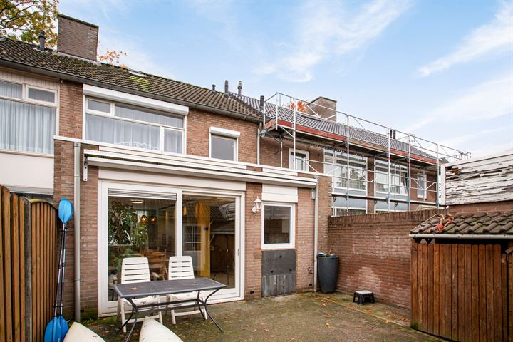 Bekijk foto 21 van Trompstraat 48