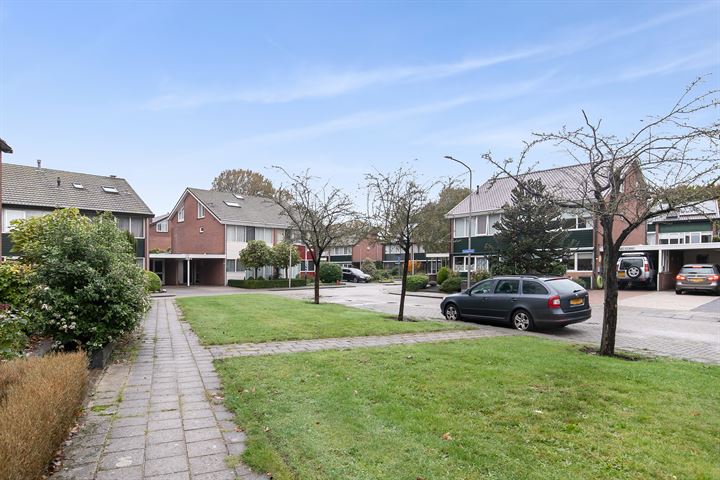 Bekijk foto 36 van Nachtegaalstraat 22