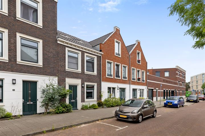 Bekijk foto 1 van Ommoordsestraat 32