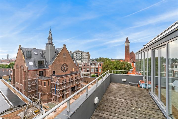 Bekijk foto 34 van Helmstraat 5-E