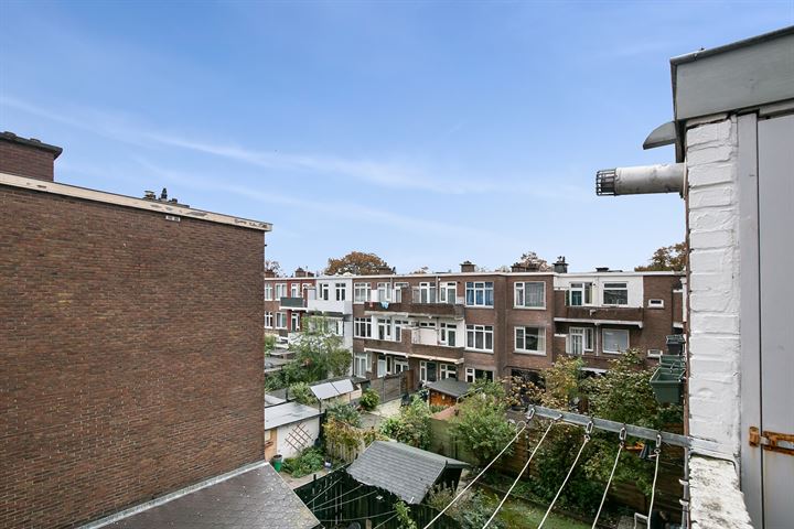 Bekijk foto 23 van Koopmans van Boekerenstraat 54