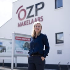 L. van den Braak - Commercieel Medewerker