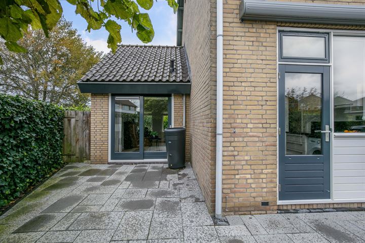 Bekijk foto 34 van Reigersingel 22