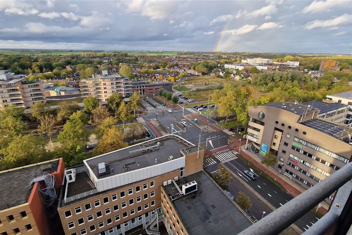 Bekijk foto 42 van Berlijnstraat 157