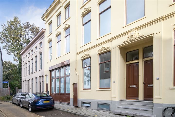 Bekijk foto 32 van Karel van Gelderstraat 13