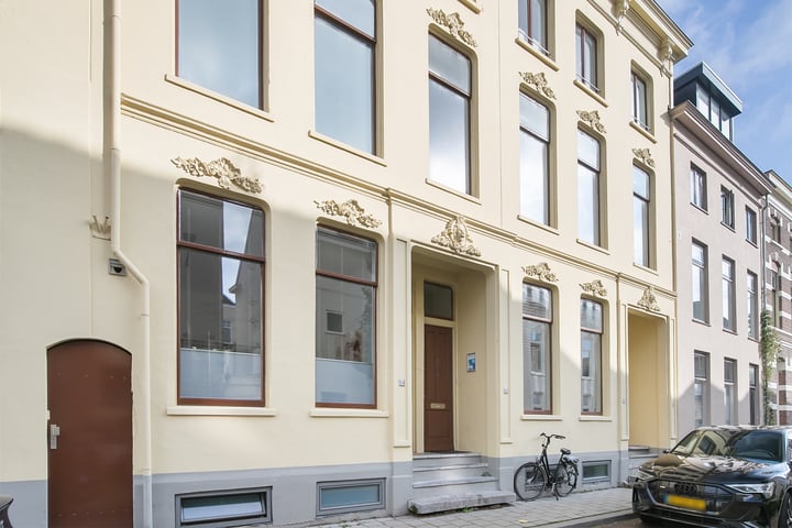 Bekijk foto 34 van Karel van Gelderstraat 13