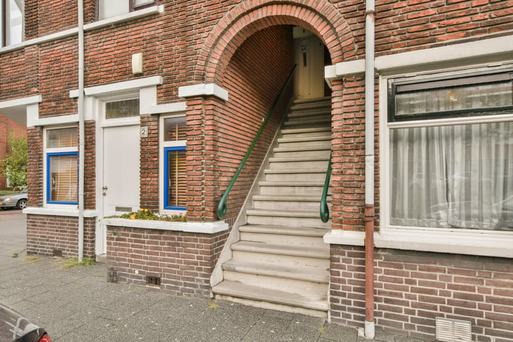 Bekijk foto 25 van Maartensdijklaan 6