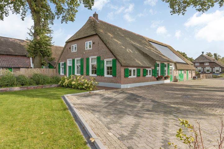 Bekijk foto 2 van Oude Rijksweg 479