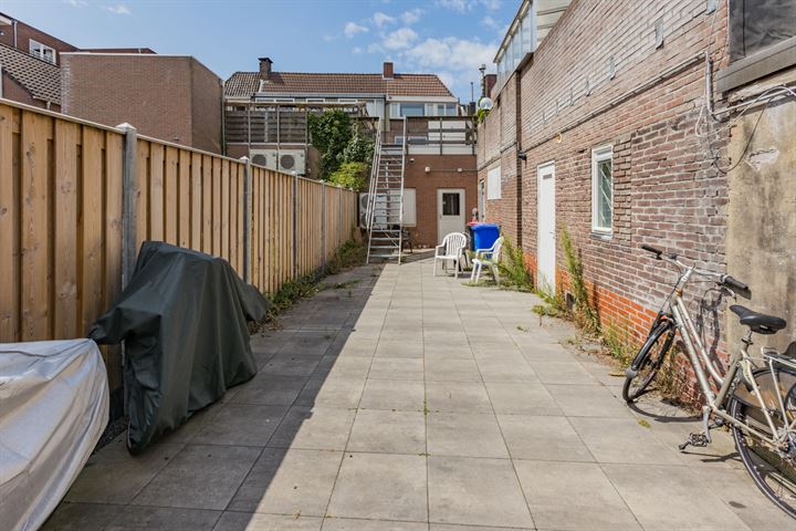 View photo 36 of Hoofdstraat 77-A