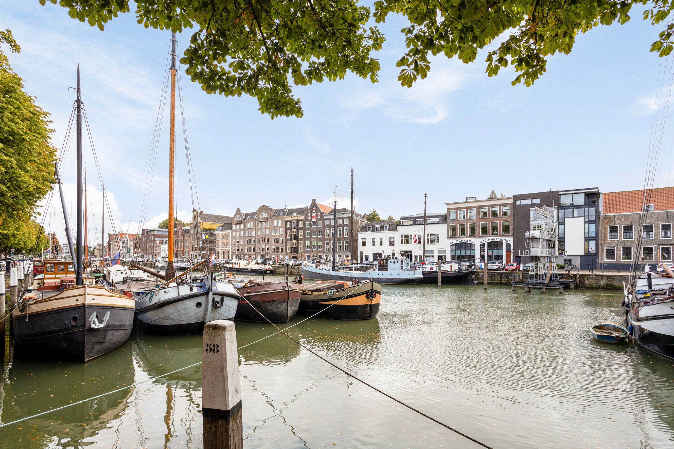 Foto 60 van Wolwevershaven 42-B