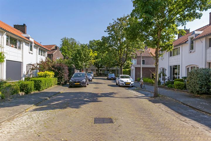 Bekijk foto 4 van Roothaanstraat 26