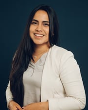 S. Vieira (Stephanie) - Marketing Employee