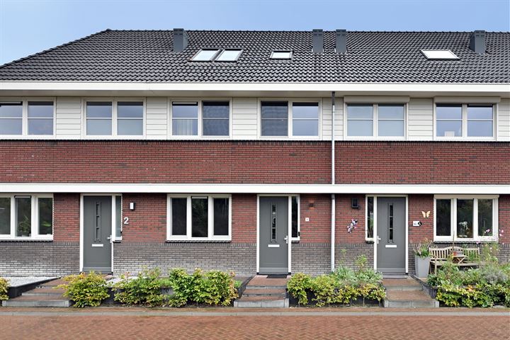 Bekijk foto 1 van Rhenoystraat 4