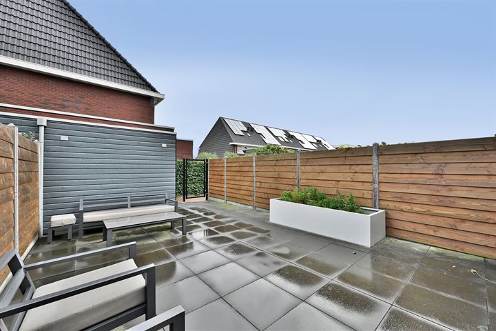 Bekijk foto 33 van Rhenoystraat 4