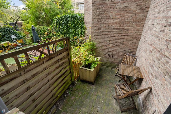 View photo 17 of Nolensstraat 55-A