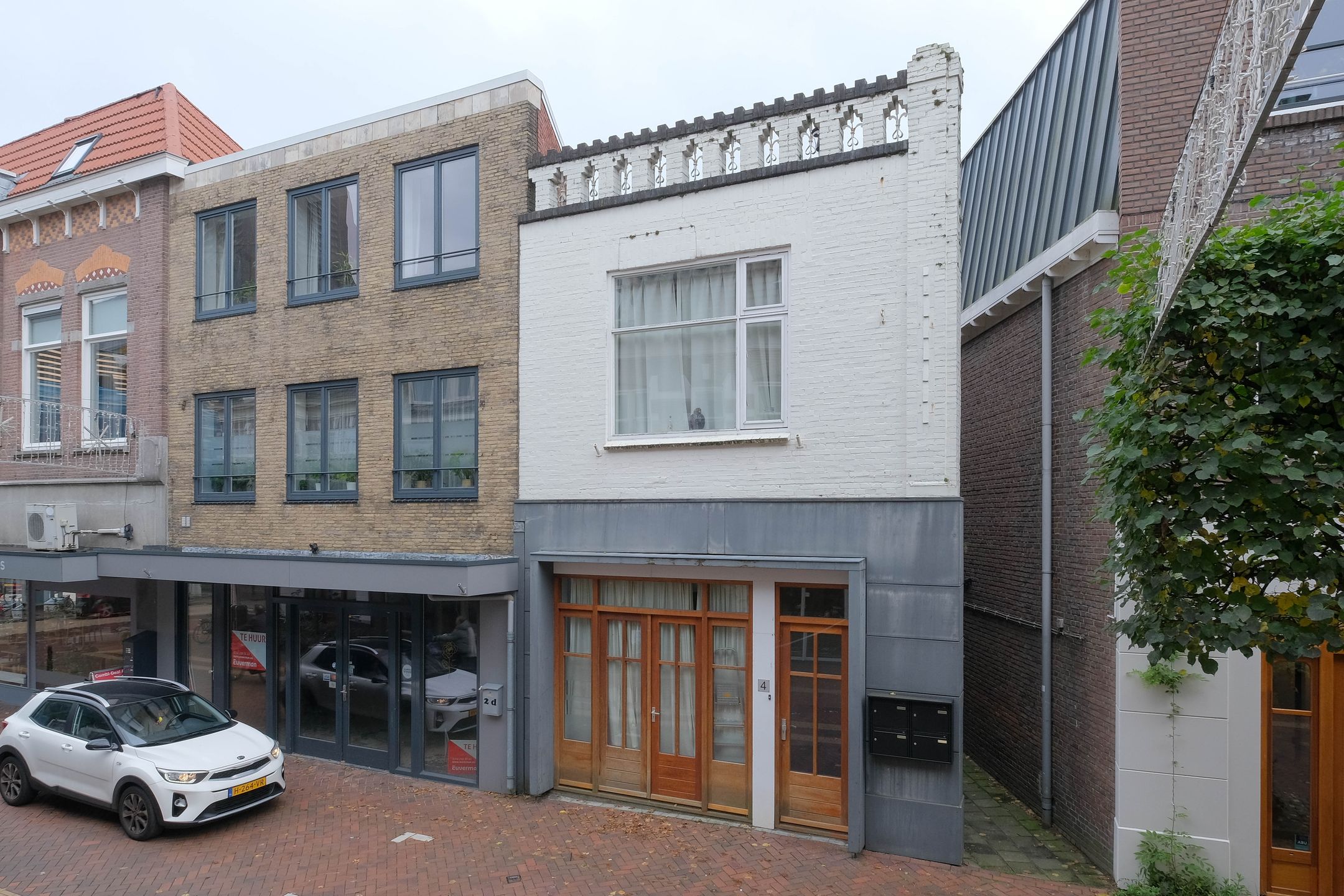 Grotestraat 4-A,B,C 4 a,b,c