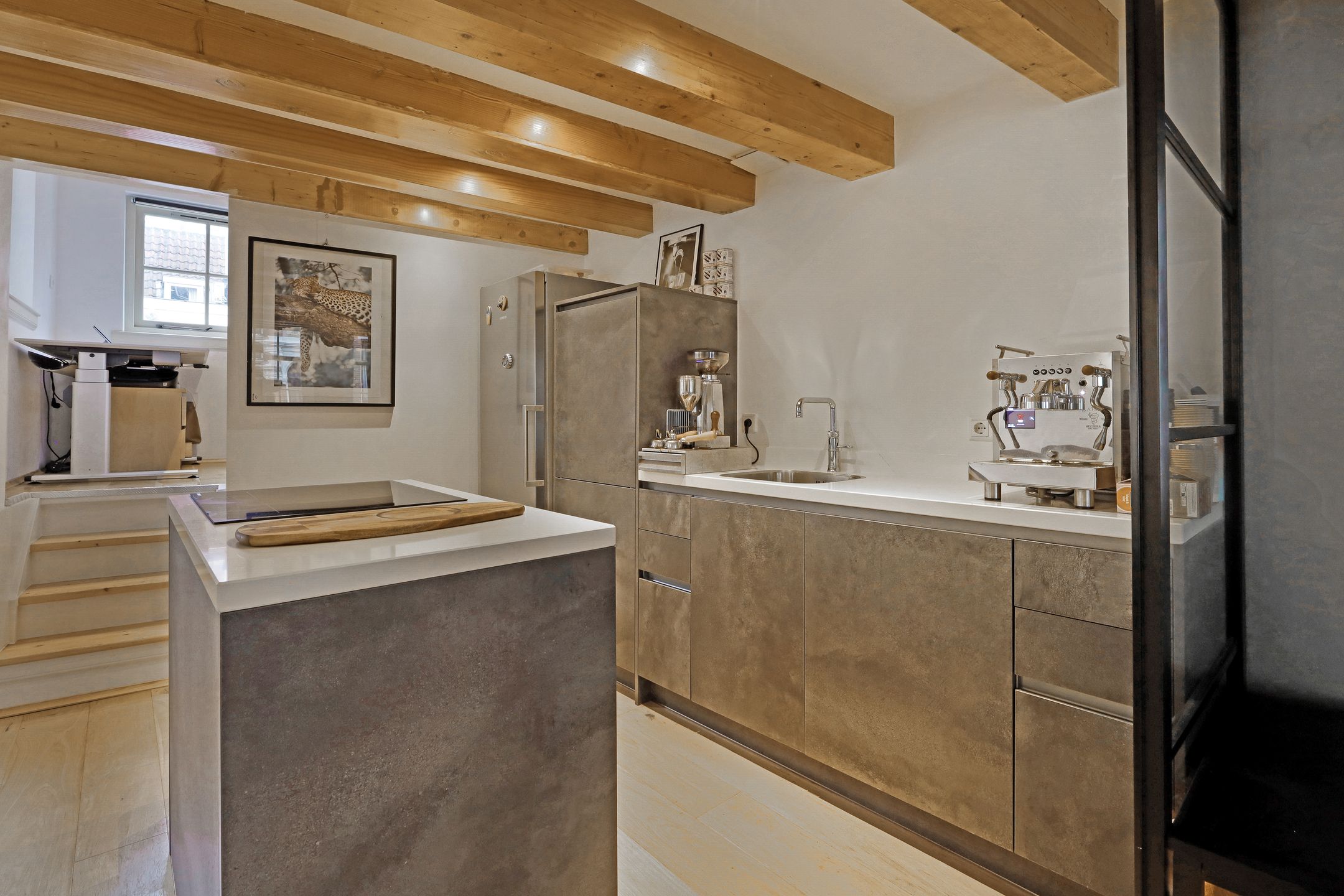 Foto 3 van Binnen Brouwersstraat 27