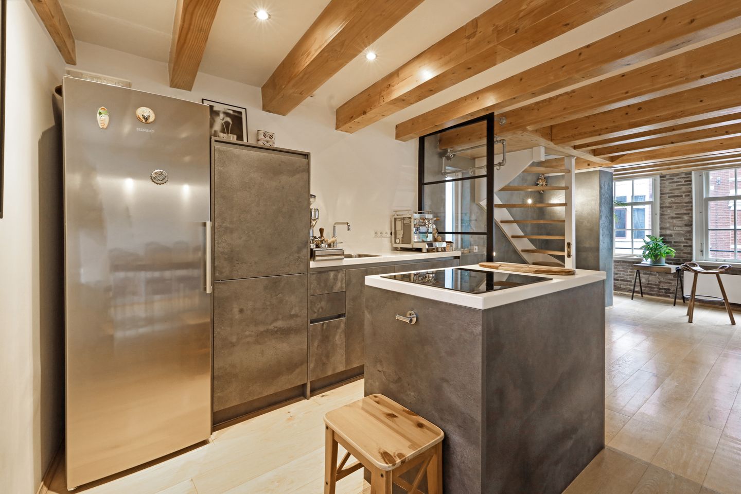 Foto 10 van Binnen Brouwersstraat 27