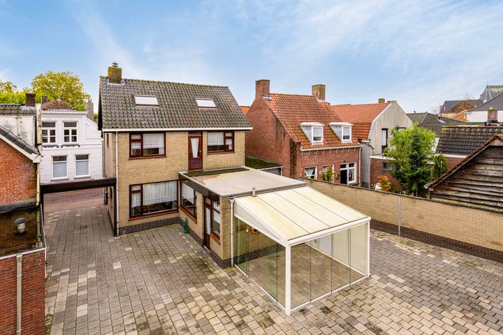 Bekijk foto 3 van Roosendaalsestraat 11