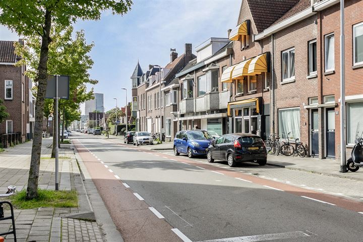 Bekijk foto 39 van Enschotsestraat 147