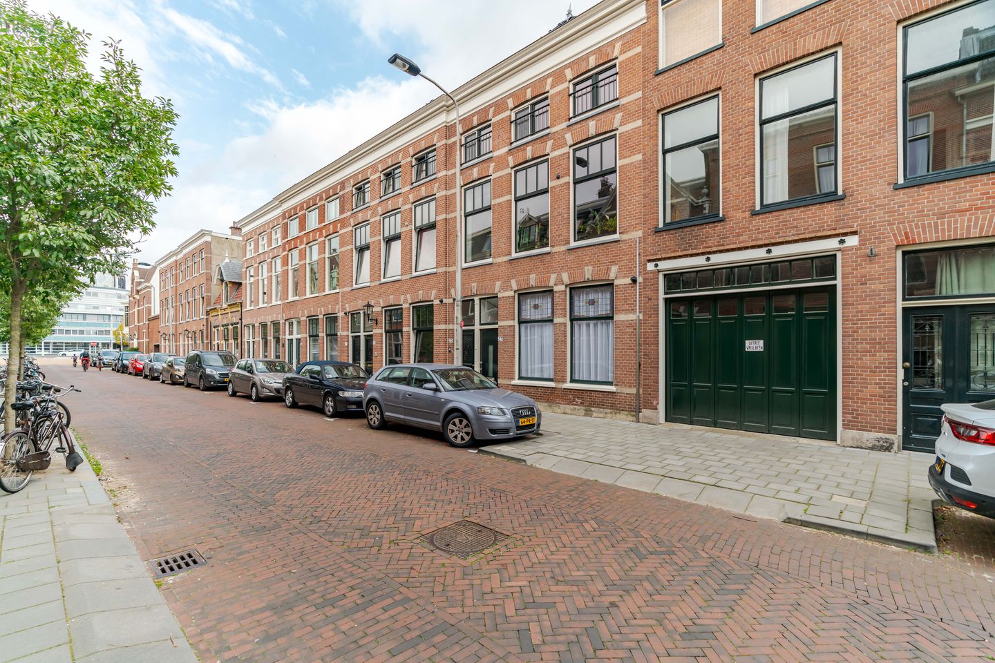 Foto 1 van Hugo de Grootstraat 27